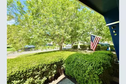 613 N Harper St, Kerrville, TX 78028 - Photo 18