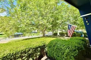 613 N Harper St, Kerrville, TX 78028 - Photo 18