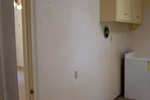 304 S Crockett St, Fredericksburg, TX 78624 - Photo 14