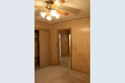 304 S Crockett St, Fredericksburg, TX 78624 - Photo 18