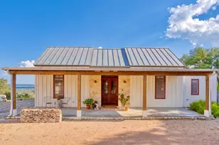 309 Ridgeview Dr, Fredericksburg, TX 78624 - Photo 8