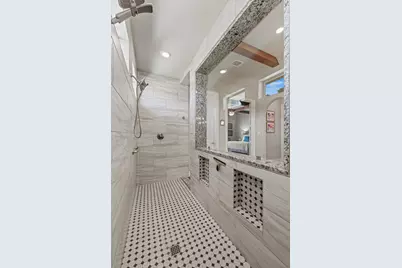 201 Mystic Oaks Trail, Fredericksburg, TX 78624 - Photo 12