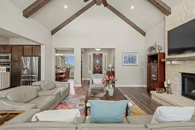 201 Mystic Oaks Trail, Fredericksburg, TX 78624 - Photo 18