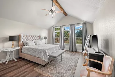 221 Deerwood, Bandera, TX 78003 - Photo 10