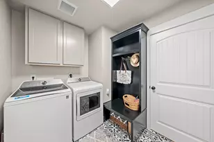 221 Deerwood, Bandera, TX 78003 - Photo 12