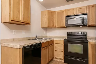 2316 N Sailing Way #C, Kerrville, TX 78028 - Photo 6