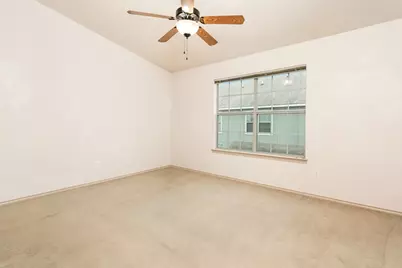 2316 N Sailing Way #C, Kerrville, TX 78028 - Photo 10