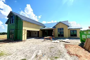 517 Interlaken St, Fredericksburg, TX 78624 - Photo 14