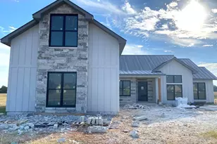 517 Interlaken St, Fredericksburg, TX 78624 - Photo 1