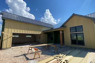 517 Interlaken St, Fredericksburg, TX 78624 - Photo 16