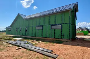 517 Interlaken St, Fredericksburg, TX 78624 - Photo 18