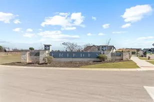 517 Interlaken St, Fredericksburg, TX 78624 - Photo 18