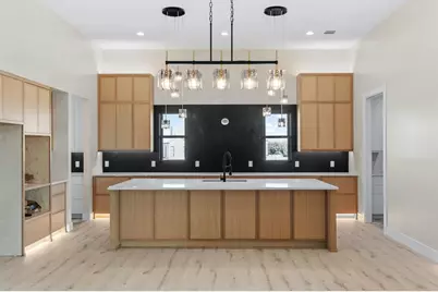 517 Interlaken St., Fredericksburg, TX 78624 - Photo 4