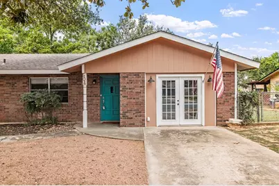 604 N Bowie, Fredericksburg, TX 78624 - Photo 24