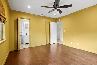604 N Bowie, Fredericksburg, TX 78624 - Photo 16