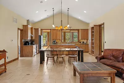1282 Vintage Oaks Dr, Fredericksburg, TX 78624 - Photo 6