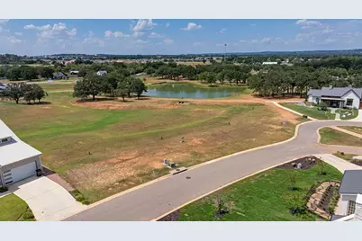 110 &amp; 112 Baume Ct., Fredericksburg, TX 78624 - Photo 4