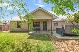 116 Henrietta Ct, Fredericksburg, TX 78624 - Photo 36