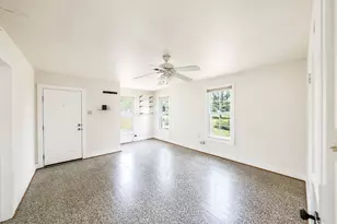 201 Hwy St, Fredericksburg, TX 78624 - Photo 6