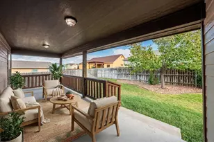720 Darlington Dr, Fredericksburg, TX 78624 - Photo 20
