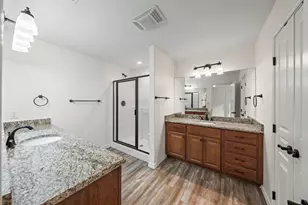 720 Darlington Dr, Fredericksburg, TX 78624 - Photo 16