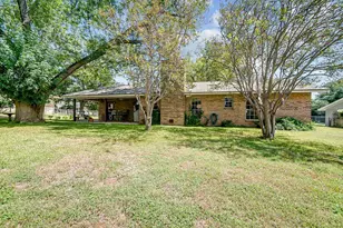 205 Crestwood Dr, Fredericksburg, TX 78624 - Photo 22