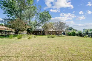 205 Crestwood Dr, Fredericksburg, TX 78624 - Photo 28