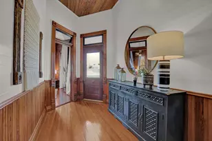 501 W San Antonio St, Fredericksburg, TX 78624 - Photo 4