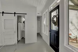 501 W San Antonio St, Fredericksburg, TX 78624 - Photo 16