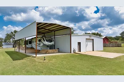 325 County Rd 389, Fredonia, TX 76842 - Photo 4
