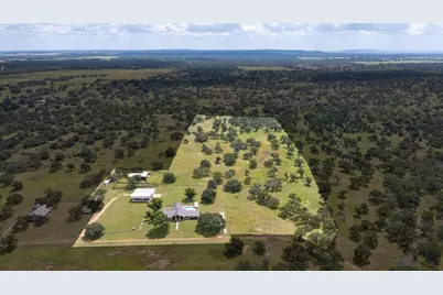 325 County Rd 389, Fredonia, TX 76842 - Photo 6