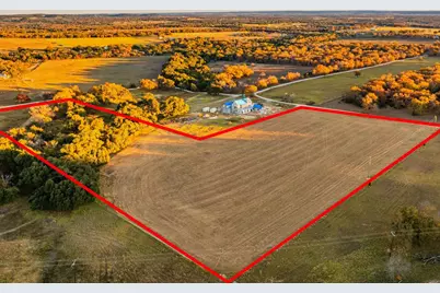 326 N Lehne Lane, Fredericksburg, TX 78624 - Photo 4