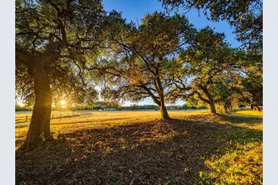 326 N Lehne Lane, Fredericksburg, TX 78624 - Photo 8