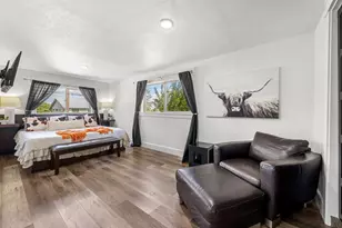 907 W Travis St, Fredericksburg, TX 78624 - Photo 12