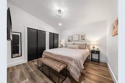 907 W Travis St, Fredericksburg, TX 78624 - Photo 18