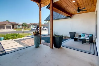 105 Parlin Lane, Fredericksburg, TX 78624 - Photo 32