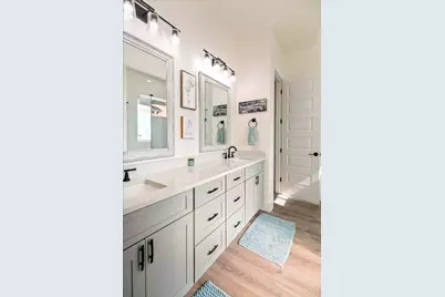 105 Parlin Lane, Fredericksburg, TX 78624 - Photo 20