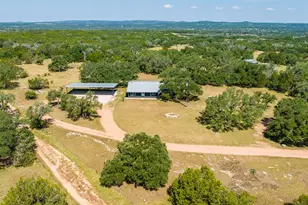 713 Ranch Rd 1320, Johnson City, TX 78636 - Photo 2