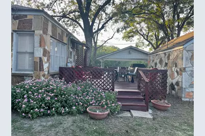 310 W Canal St, Menard, TX 76859 - Photo 4
