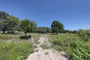 1505 Katy Ln, Kerrville, TX 78028 - Photo 34