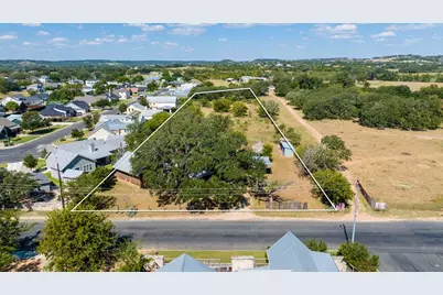 604 N Cherry St, Fredericksburg, TX 78624 - Photo 32
