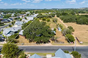 604 N Cherry St, Fredericksburg, TX 78624 - Photo 32