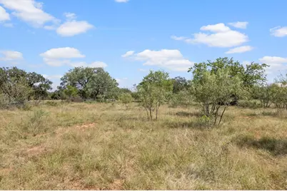 604 N Cherry St, Fredericksburg, TX 78624 - Photo 10