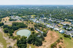 604 N Cherry St, Fredericksburg, TX 78624 - Photo 34