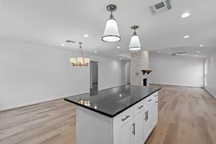 1826 Quailwood Dr, Fredericksburg, TX 78624 - Photo 14