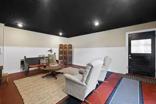 825 Myrta St, Kerrville, TX 78028 - Photo 26