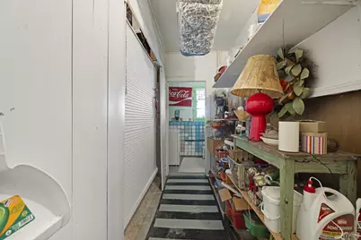 825 Myrta St, Kerrville, TX 78028 - Photo 24