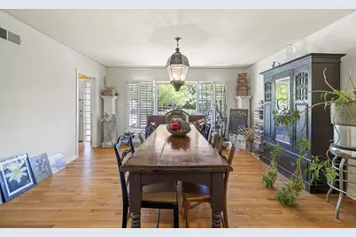 825 Myrta St, Kerrville, TX 78028 - Photo 14