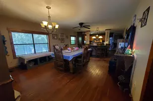 208 W Houston St, Menard, TX 76859 - Photo 2