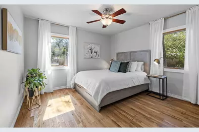 904 N Orange St, Fredericksburg, TX 78624 - Photo 30